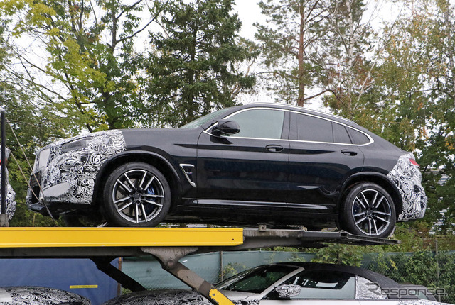 BMW X4M 改良新型プロトタイプ(スクープ写真)
