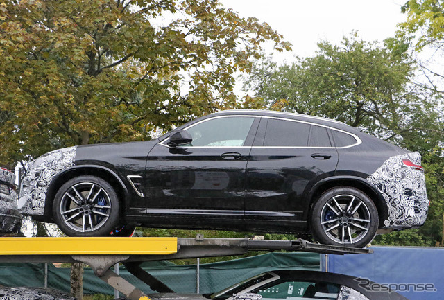 BMW X4M 改良新型プロトタイプ(スクープ写真)