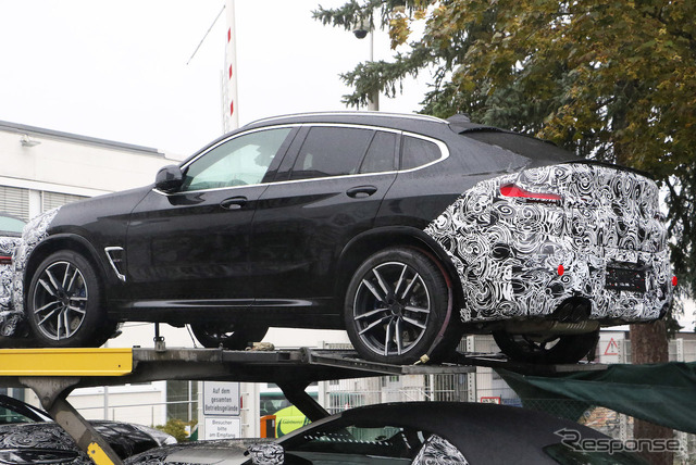BMW X4M 改良新型プロトタイプ(スクープ写真)