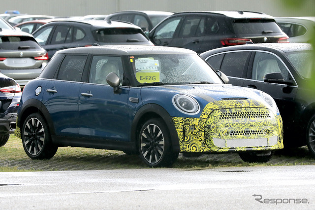 MINI クーパーSE 改良新型プロトタイプ(スクープ写真)