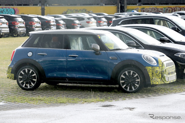 MINI クーパーSE 改良新型プロトタイプ(スクープ写真)