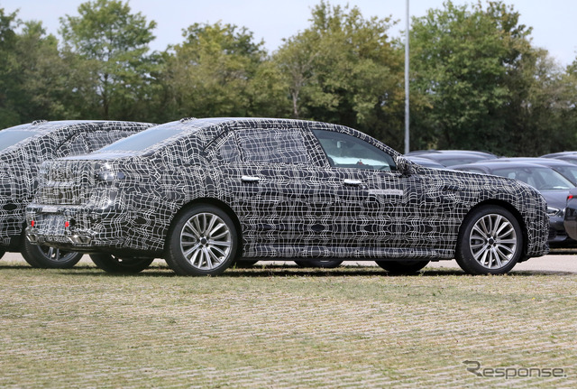 BMW 7シリーズ PHEV次期型プロトタイプ（スクープ写真）