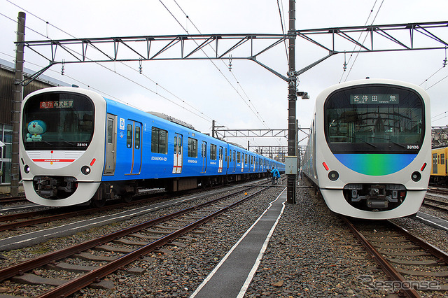 西武鉄道30000系「DORAEMON－GO！」