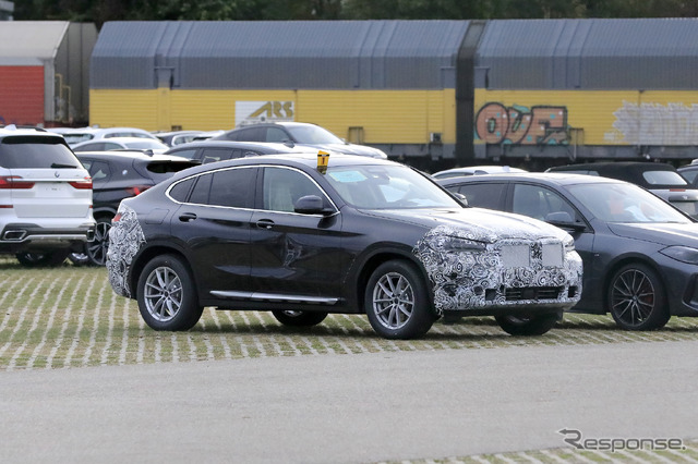 BMW X4 M40i 改良新型プロトタイプ(スクープ写真)