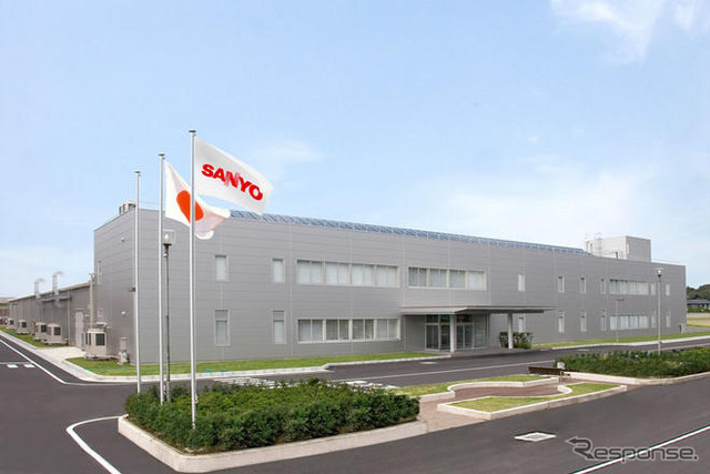 三洋電機、太陽電池モジュール化工場が稼動 滋賀