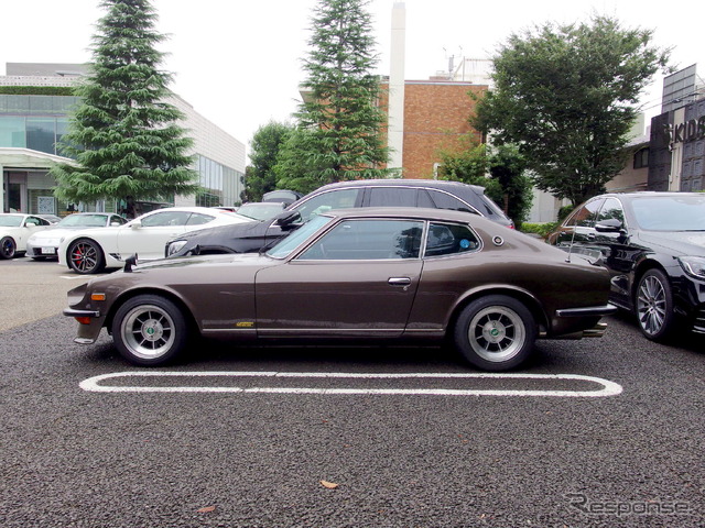 日産フェアレディZ GS30(代官山蔦屋書店モーニングクルーズ)