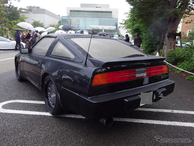 日産フェアレディZ Z31(代官山蔦屋書店モーニングクルーズ)
