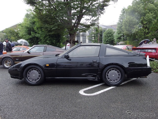 日産フェアレディZ Z31（代官山蔦屋書店モーニングクルーズ）