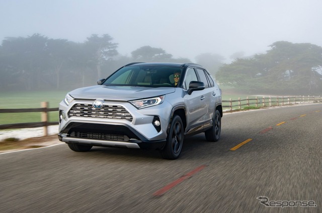 トヨタ RAV4 ハイブリッド の2021年モデル（米国仕様）