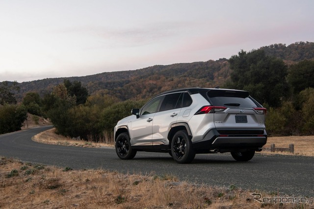 トヨタ RAV4 ハイブリッド の2021年モデル(米国仕様)