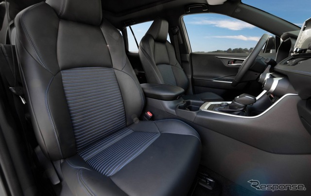 トヨタ RAV4 ハイブリッド の2021年モデル(米国仕様)