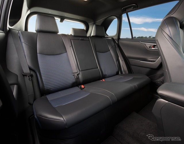 トヨタ RAV4 ハイブリッド の2021年モデル(米国仕様)