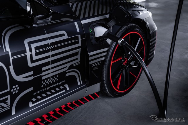 アウディ e-tron GT のプロトタイプ