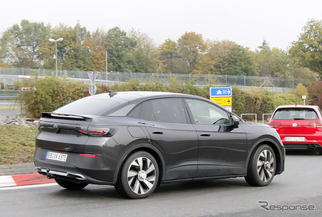 VW ID.4 クーペ版プロトタイプ(スクープ写真)
