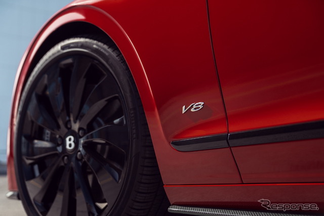 ベントレー・フライングスパー V8 新型