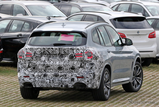 BMW X3 M40i 改良新型プロトタイプ(スクープ写真)