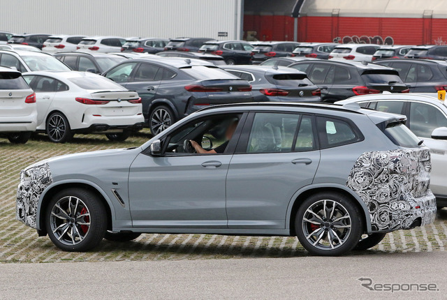 BMW X3 M40i 改良新型プロトタイプ(スクープ写真)