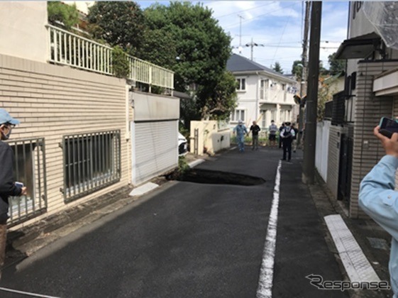 東京外かく環状道路工事現場付近での地表面陥没