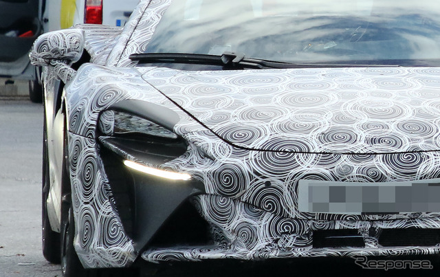 マクラーレンの新型ハイブリッド・スーパーカー(スクープ写真)