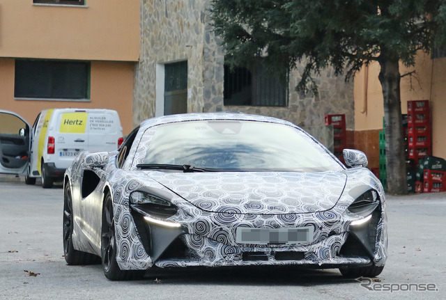 マクラーレンの新型ハイブリッド・スーパーカー(スクープ写真)