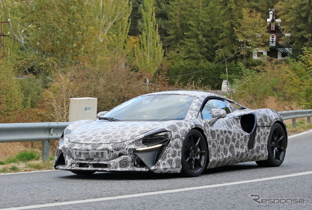 マクラーレンの新型ハイブリッド・スーパーカー(スクープ写真)