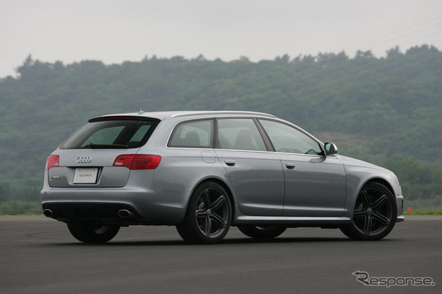 アウディ RS6 アバント…タダ者ではないスタイリング