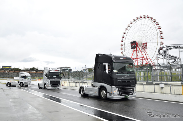 SUPER GT第6戦 搬入日のトランポ
