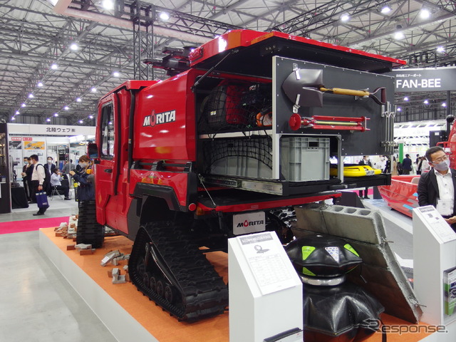 モリタ、小型オフロード車「Red Ladybug」クローラー仕様(危機管理産業展2020)