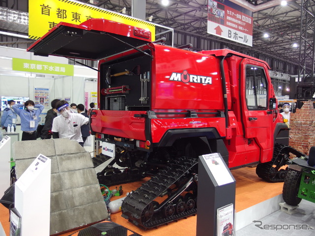 モリタ、小型オフロード車「Red Ladybug」クローラー仕様(危機管理産業展2020)
