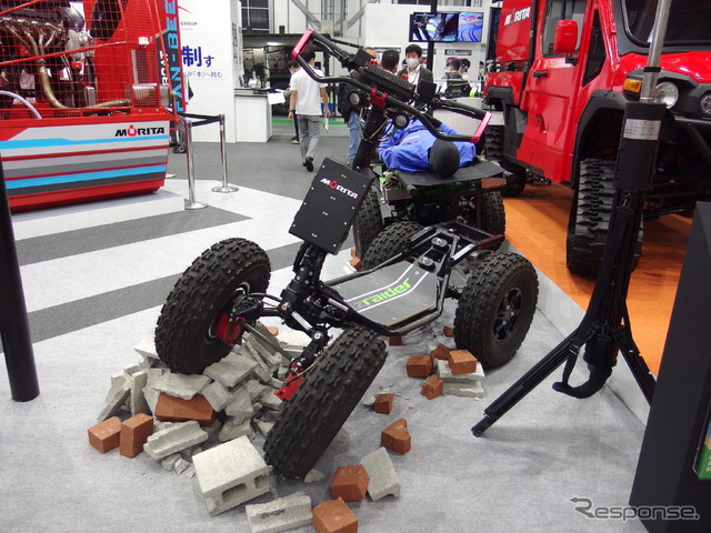 モリタ、折り畳み式電動資機材搬送車「EZ-Raider」(危機管理産業展2020)
