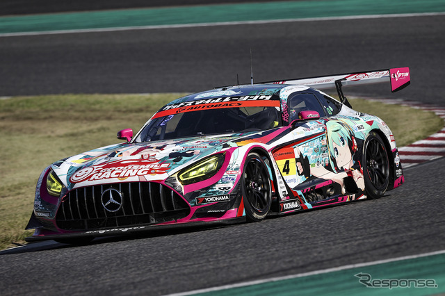 GT300クラス3位のグッドスマイル 初音ミク AMG