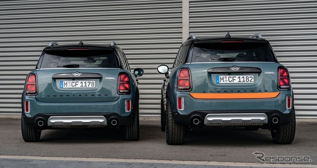 MINI カントリーマン(MINI クロスオーバー )の「Powered by X-raid」パッケージ(右)