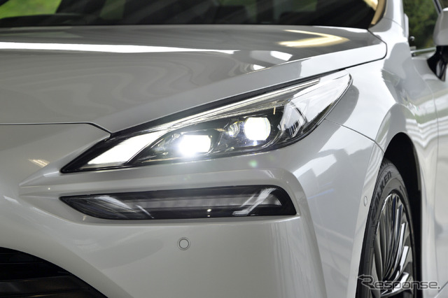 トヨタ MIRAI 新型(プロトタイプ)