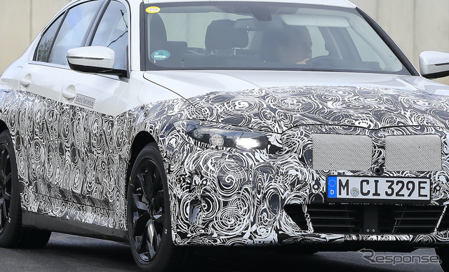 BMW 3シリーズEV(仮)市販型プロトタイプ(スクープ写真)