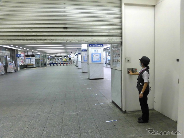 深夜の労働負荷の軽減:駅構内点検、シャッター閉鎖