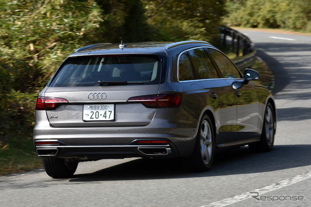 アウディ A4アバント 改良新型(35 TFSI Advanced)