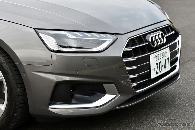 アウディ A4アバント 改良新型(35 TFSI Advanced)