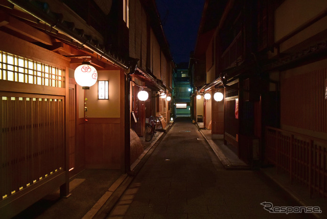 人がまったくいない沈黙の祇園。