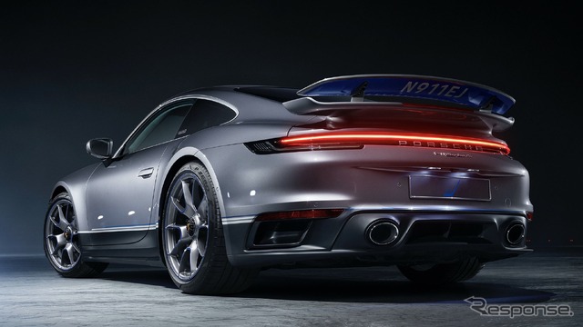 ポルシェ 911 ターボ S 新型の「デュエット」