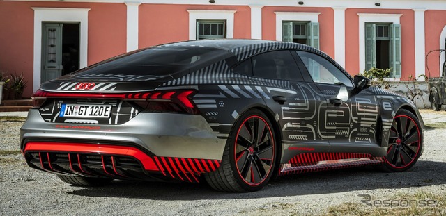 アウディ RS e-tron GT の量産プロトタイプ