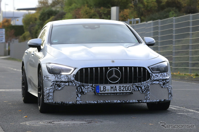 メルセデス AMG GT 4ドアクーペ 改良新型プロトタイプ スクープ写真