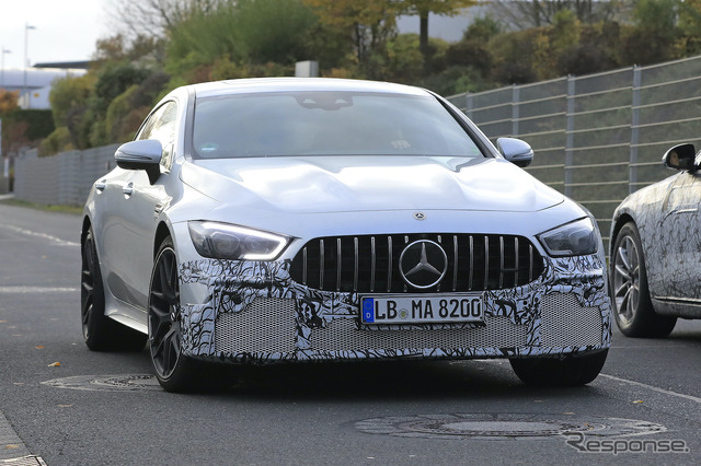 メルセデス AMG GT 4ドアクーペ 改良新型プロトタイプ スクープ写真