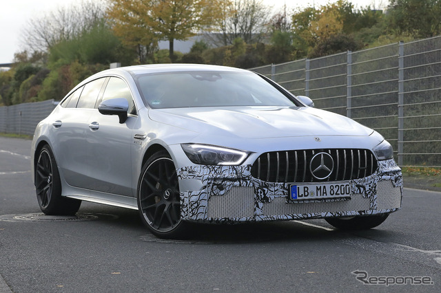 メルセデス AMG GT 4ドアクーペ　改良新型プロトタイプ　スクープ写真