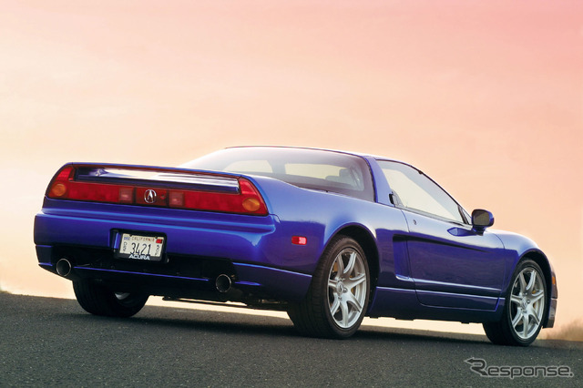2002~05年型に設定されていたロングビーチブルー