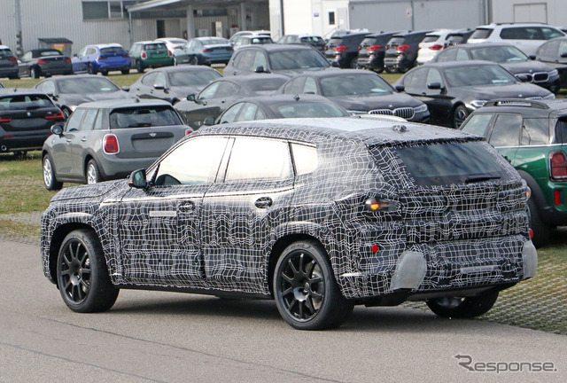 BMW X8 市販型プロトタイプ（スクープ写真）