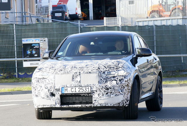 BMW X4M 改良新型プロトタイプ(スクープ写真)