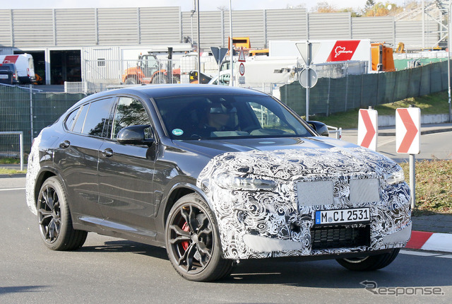 BMW X4M 改良新型プロトタイプ(スクープ写真)