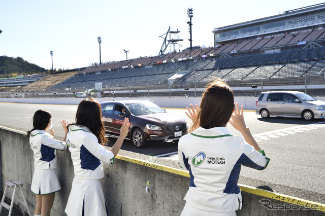 スーパー耐久もてぎ コースパレード