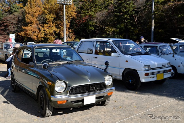 青梅宿懐古自動車同窓会2000