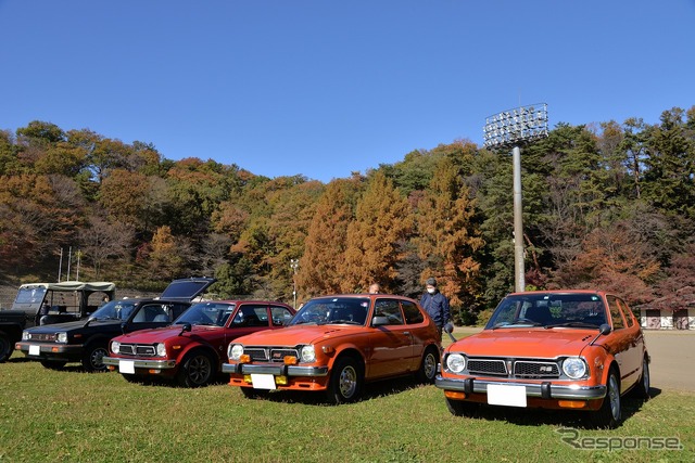 青梅宿懐古自動車同窓会2000